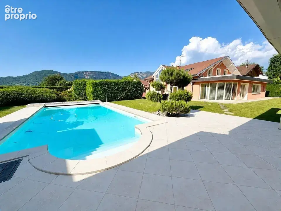 Villa d'architecte de 300 m² avec piscine pool house et - photo 2