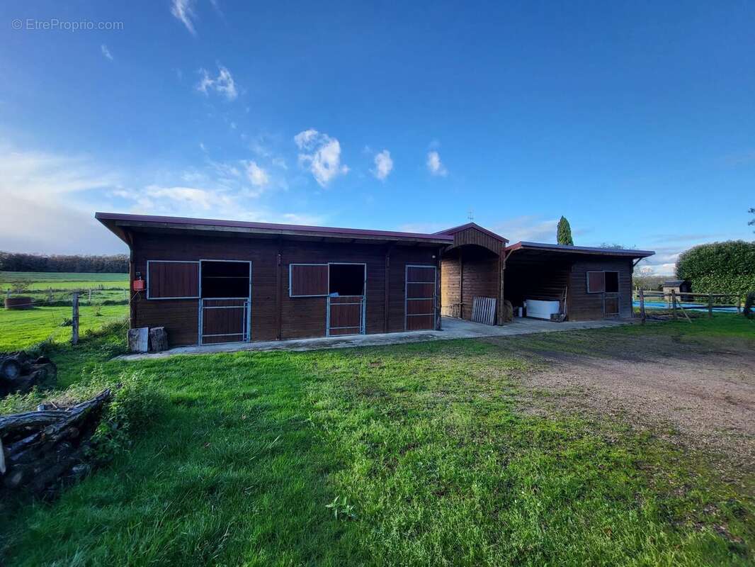 Maison à SAINT-SAVIN