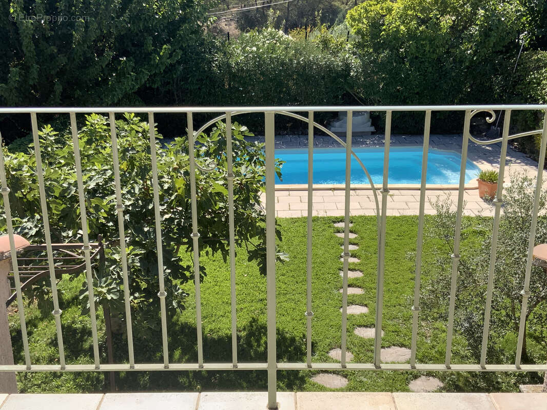 Villa avec piscine à 4 km d' Uzès. - photo 6