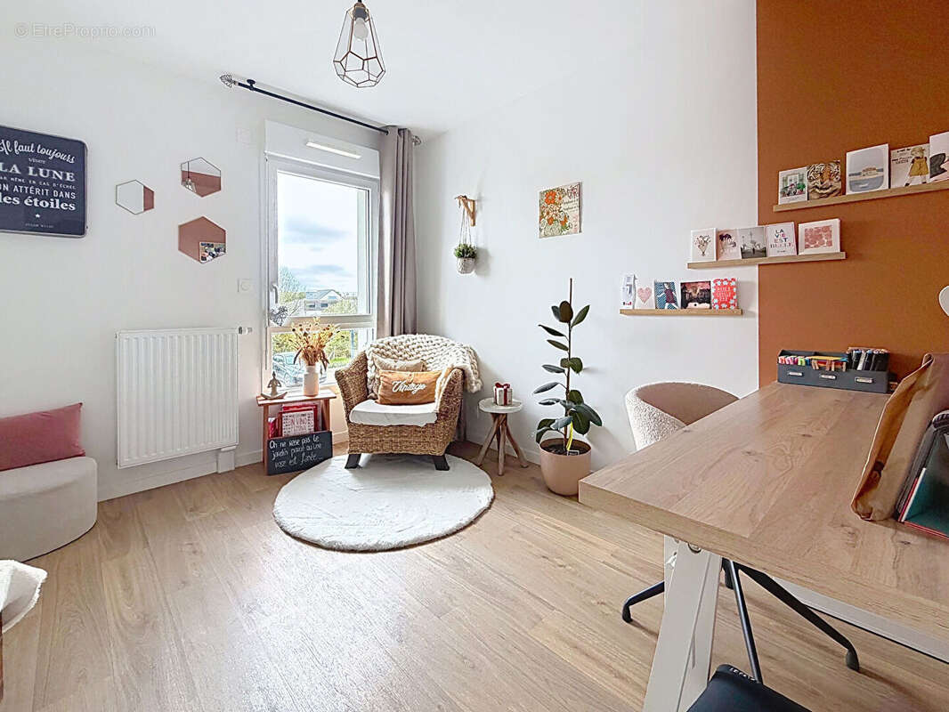 Appartement à LE RHEU
