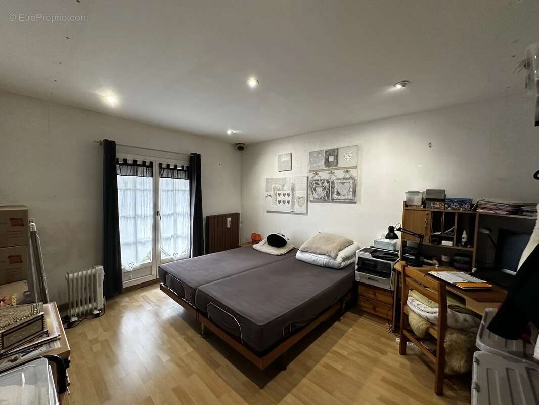 Maison à MARCILLY-SUR-MAULNE