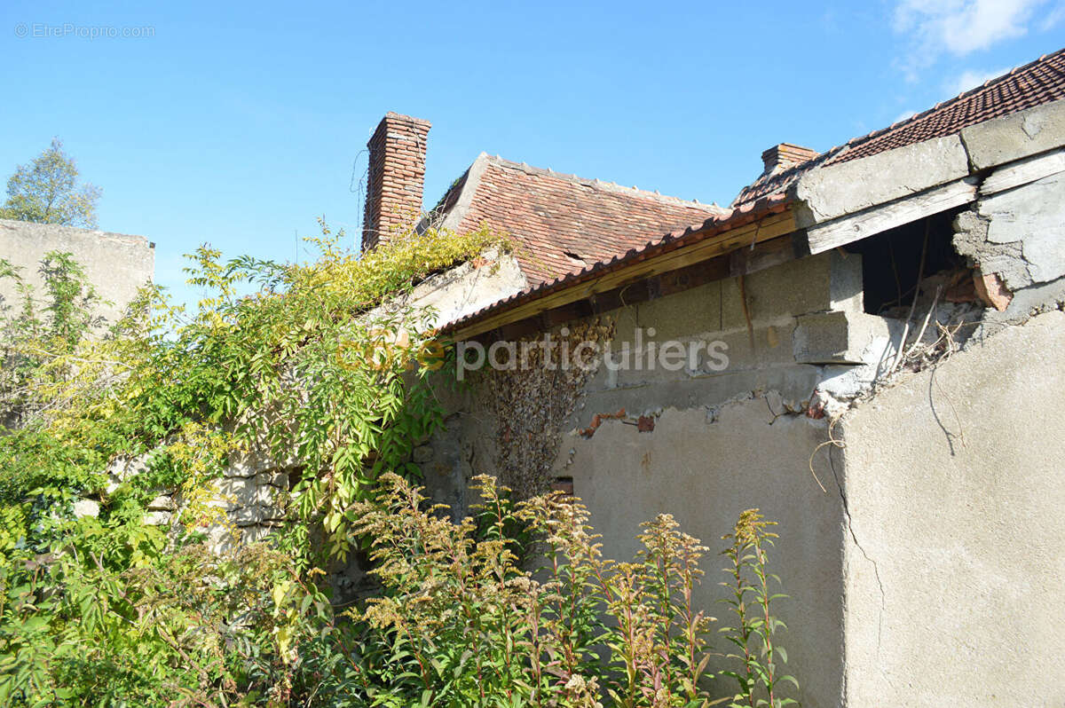 Maison à SAINT-VITTE