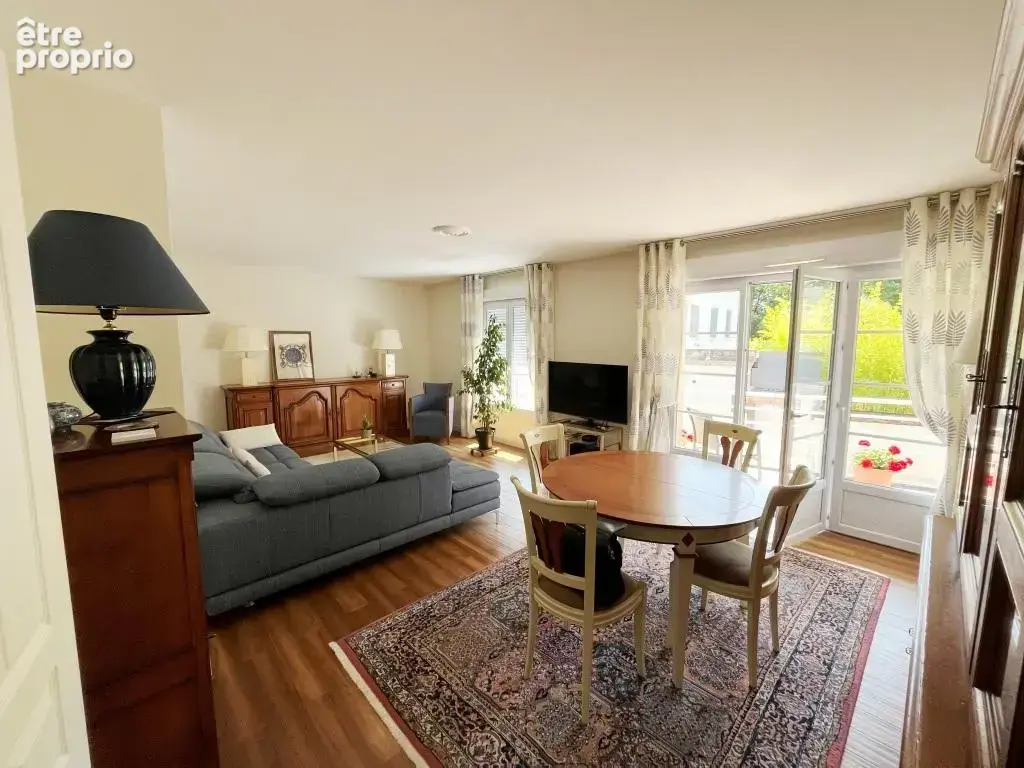 SENS   Bel appartement de 87 m2 avec terrasse, garage et parking - photo 2