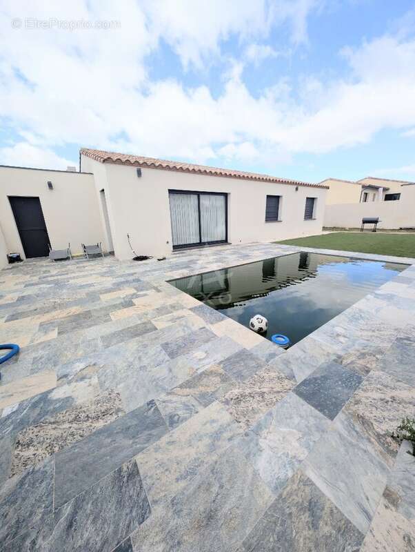 Maison à SAINT-ANDRE-DE-ROQUELONGUE