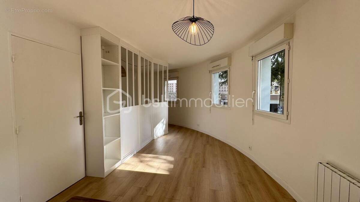 Très bel appartement Cosy T1 bis - REFAIT À NEUF - Quartier prisé Oberthur - Thabor à RENNES - photo 8