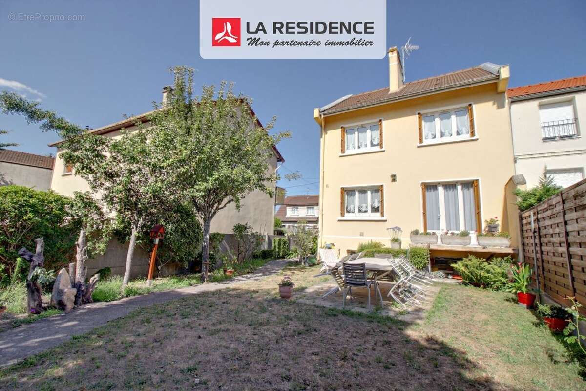 Maison à CONFLANS-SAINTE-HONORINE