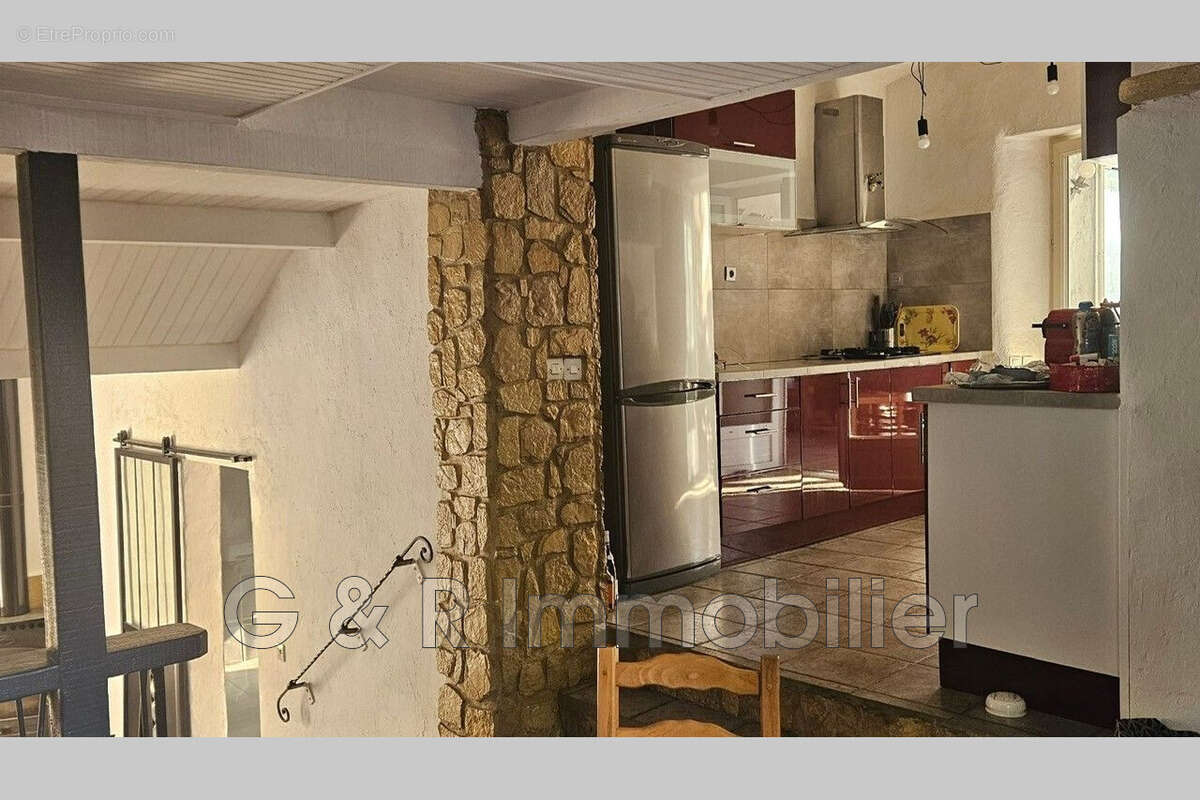 Maison à LA BOUILLADISSE