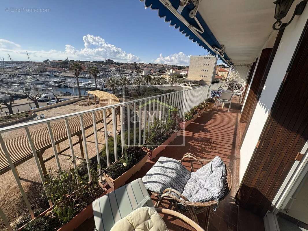 Appartement à SAUSSET-LES-PINS