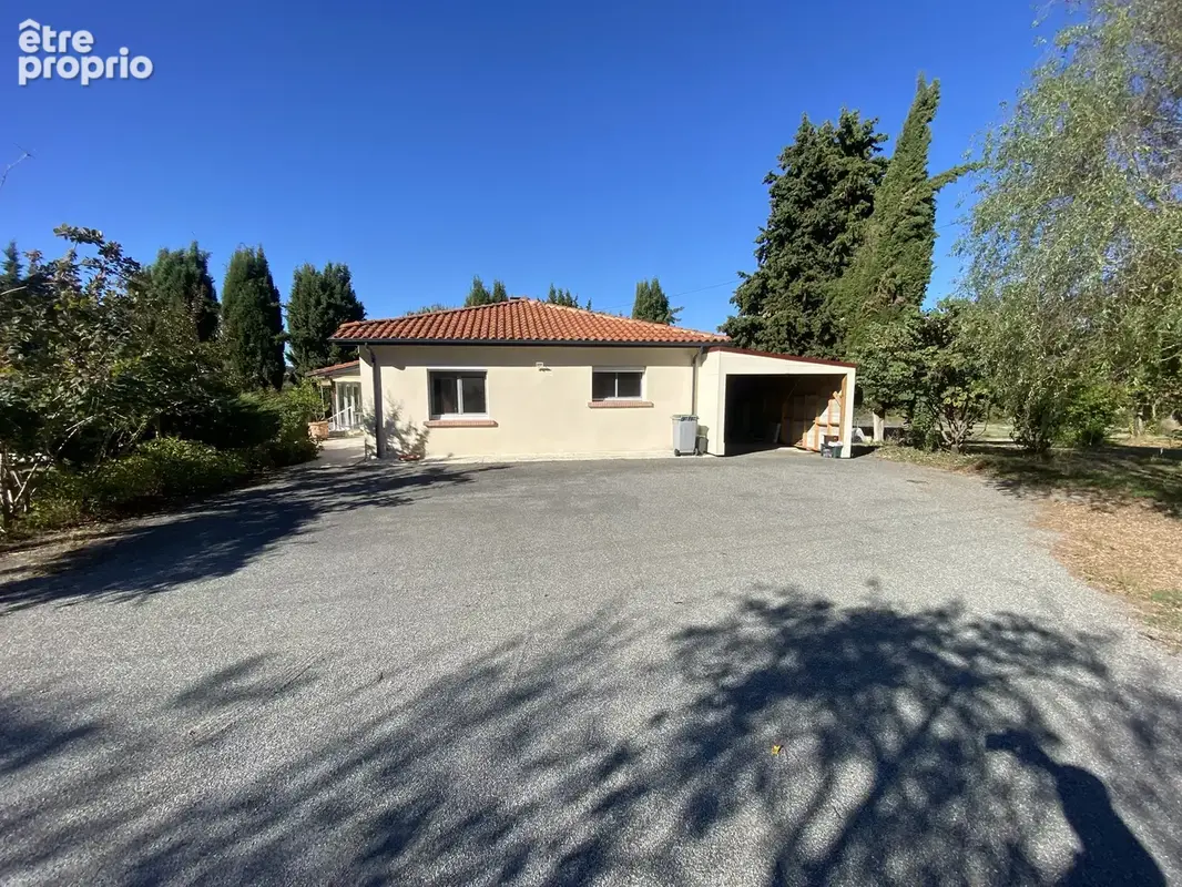 Plain-pied  avec piscine sur plus de 9 000 m2 de terrain - photo 14