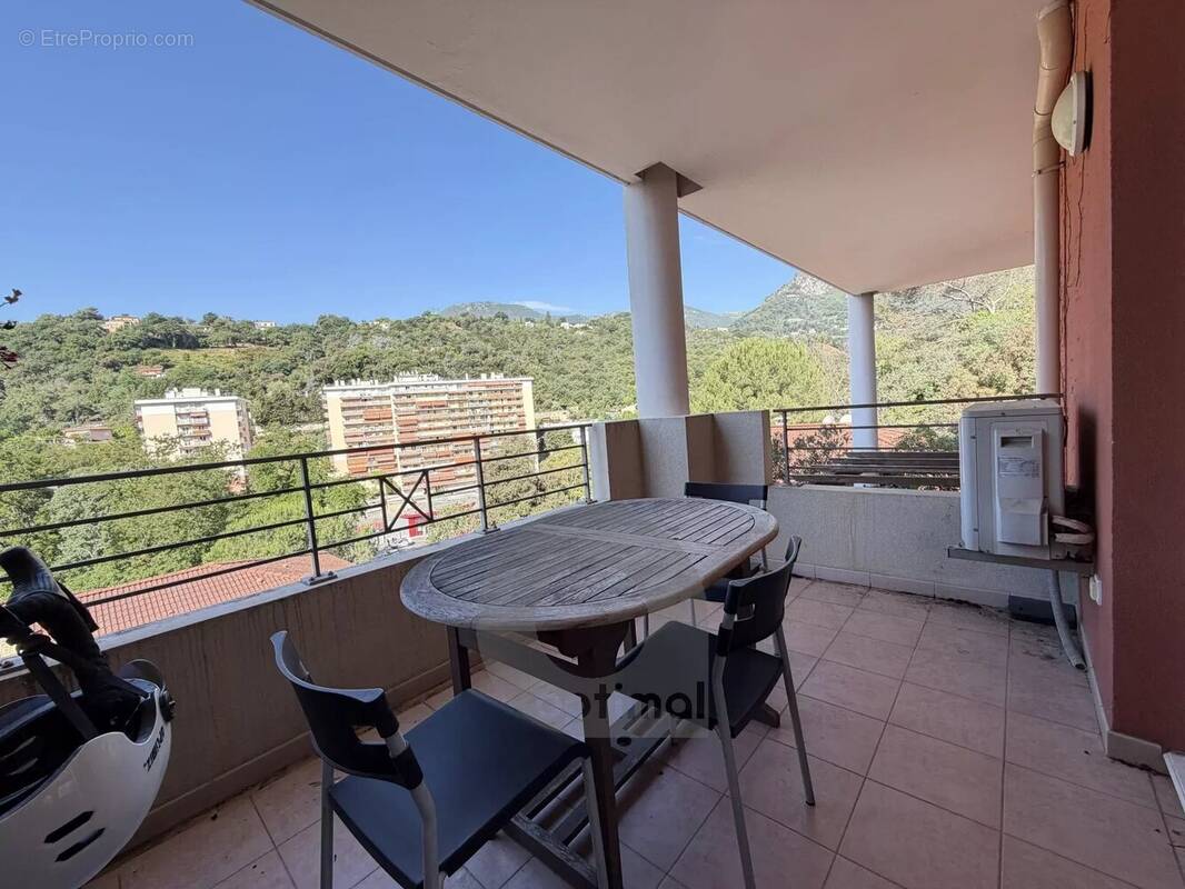 Appartement à MENTON