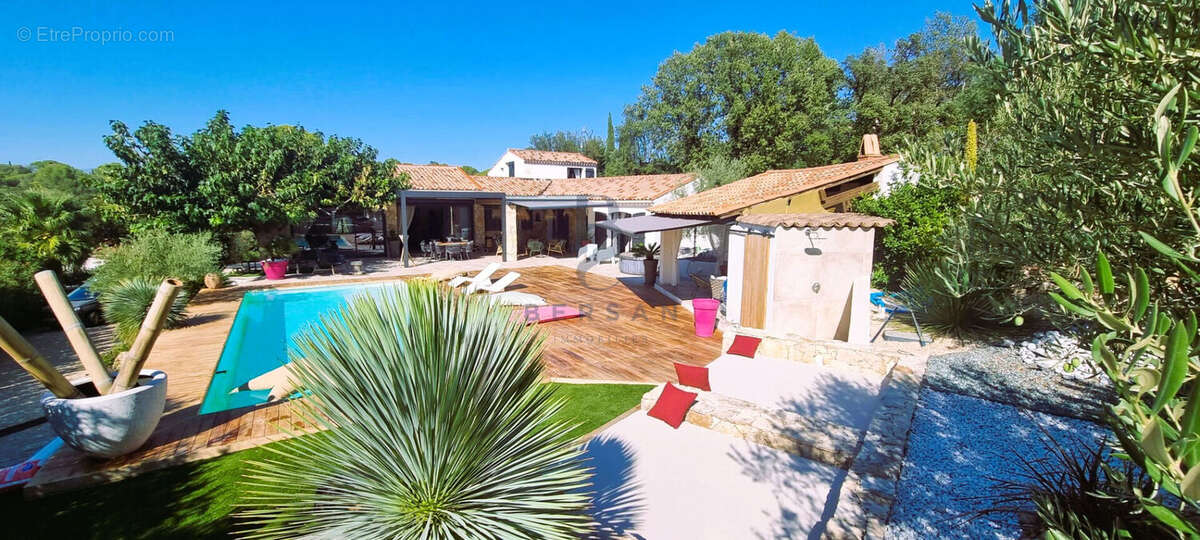 Maison à FREJUS