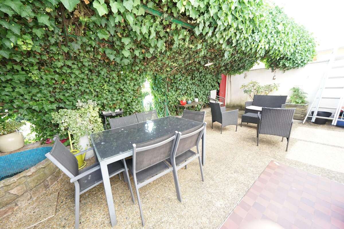 Maison à LA MURETTE
