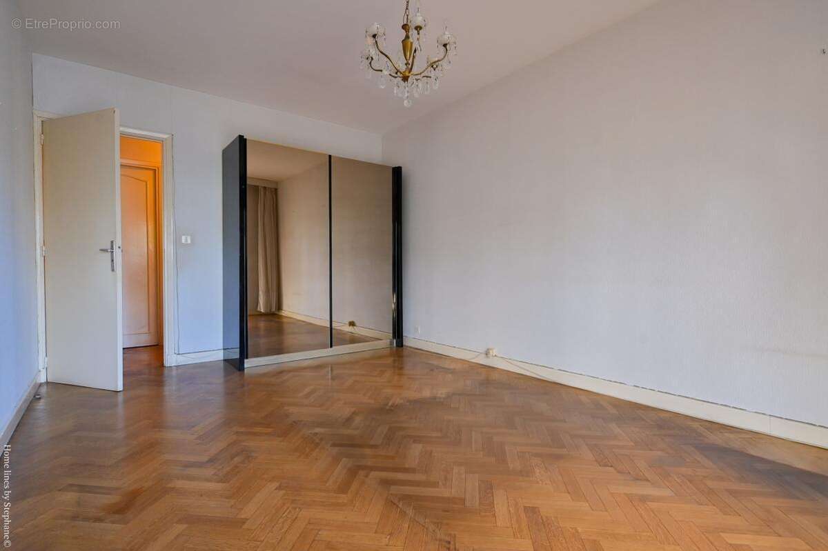 Appartement à MARSEILLE-12E