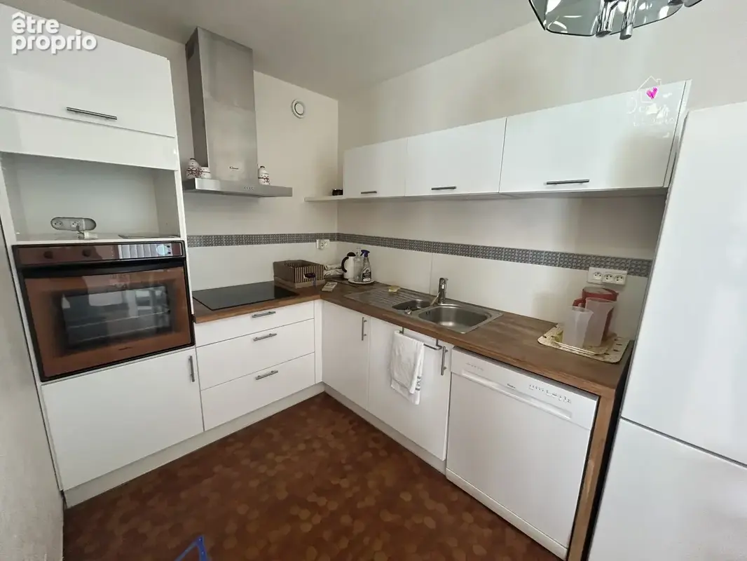 Appartement 5 pièces 95 m² à vendre à Cholet (49300) - photo 3
