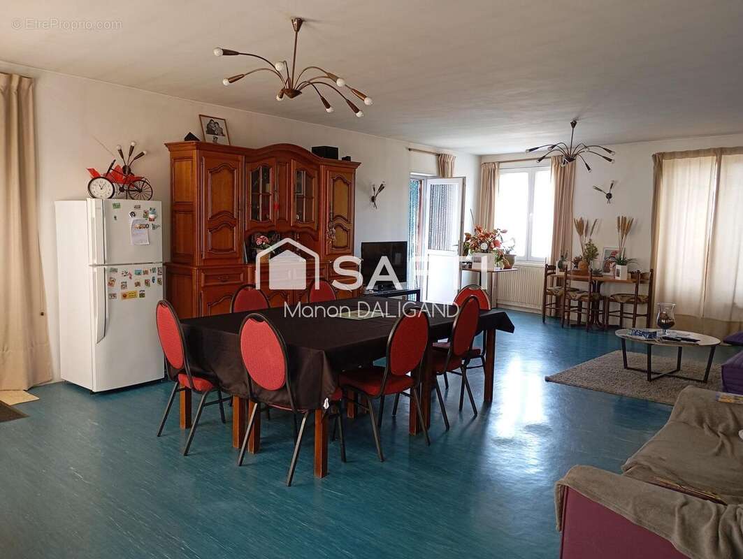Maison 324 m² à Grury  - photo 2