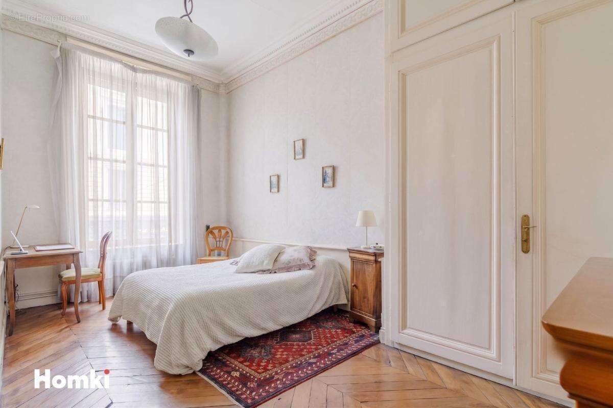 Appartement à LYON-7E