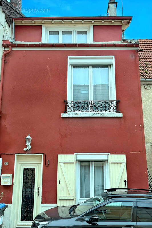 Maison à NANTEUIL-LES-MEAUX