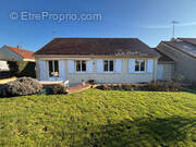 Maison à NEUILLY-EN-THELLE