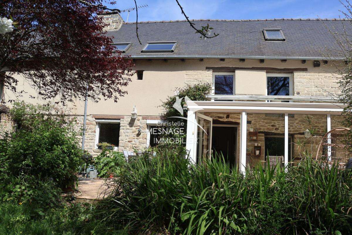 Maison à DINAN