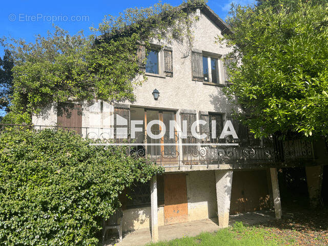 Maison à BENNECOURT