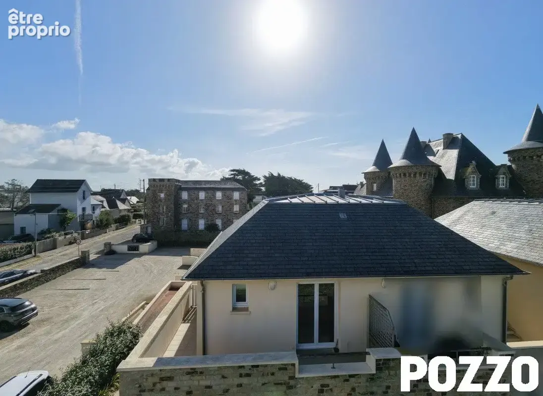 Appartement Barneville Carteret 2 pièces 38.22 m2 - 50 mètres de la mer - appartement + garage - photo 15