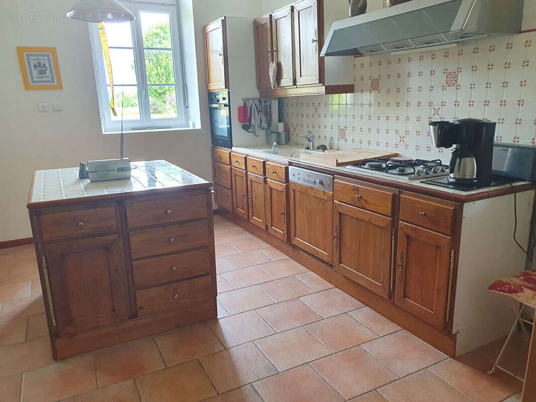 Maison à VARENNES-SUR-FOUZON