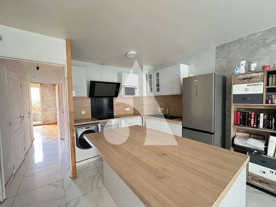 Appartement à SAINT-DENIS