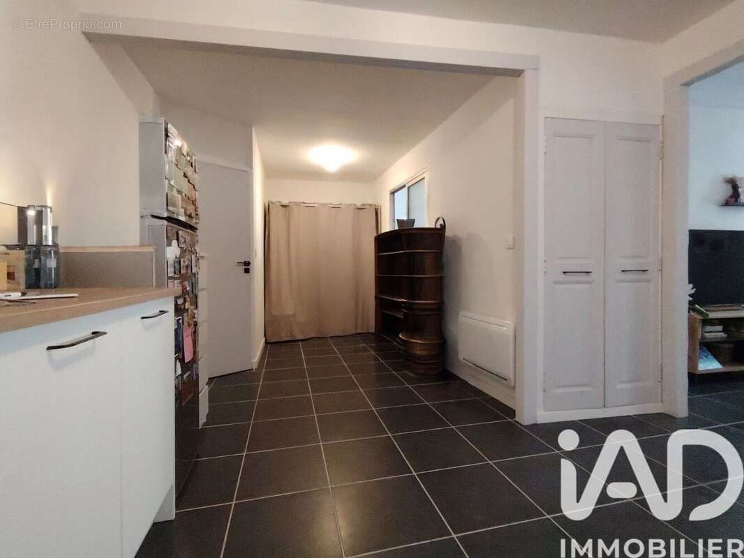 Photo 2 - Appartement à NIMES