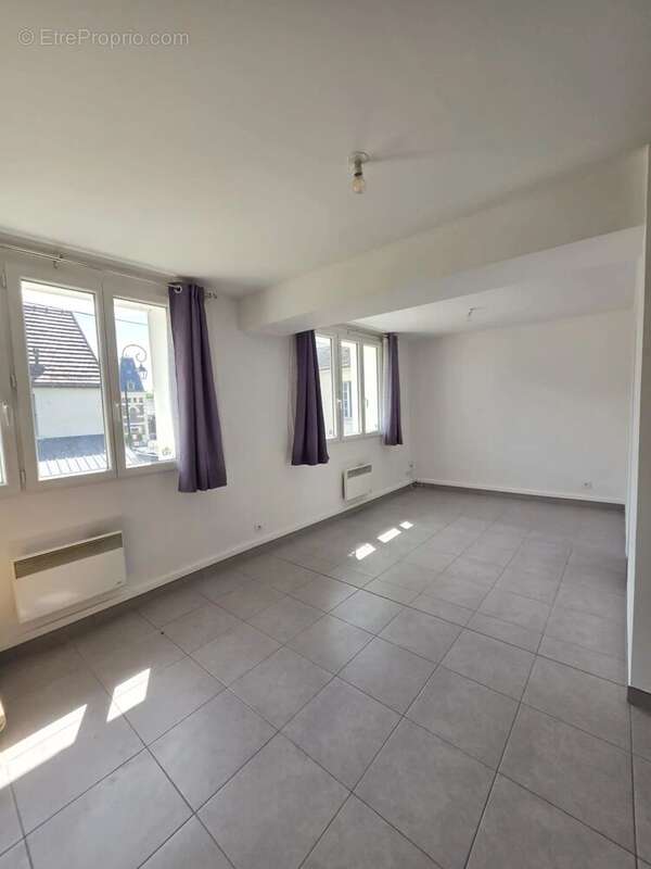 Appartement à LAMORLAYE