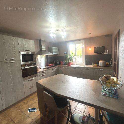 Maison à SAINT-CLAIR-SUR-EPTE