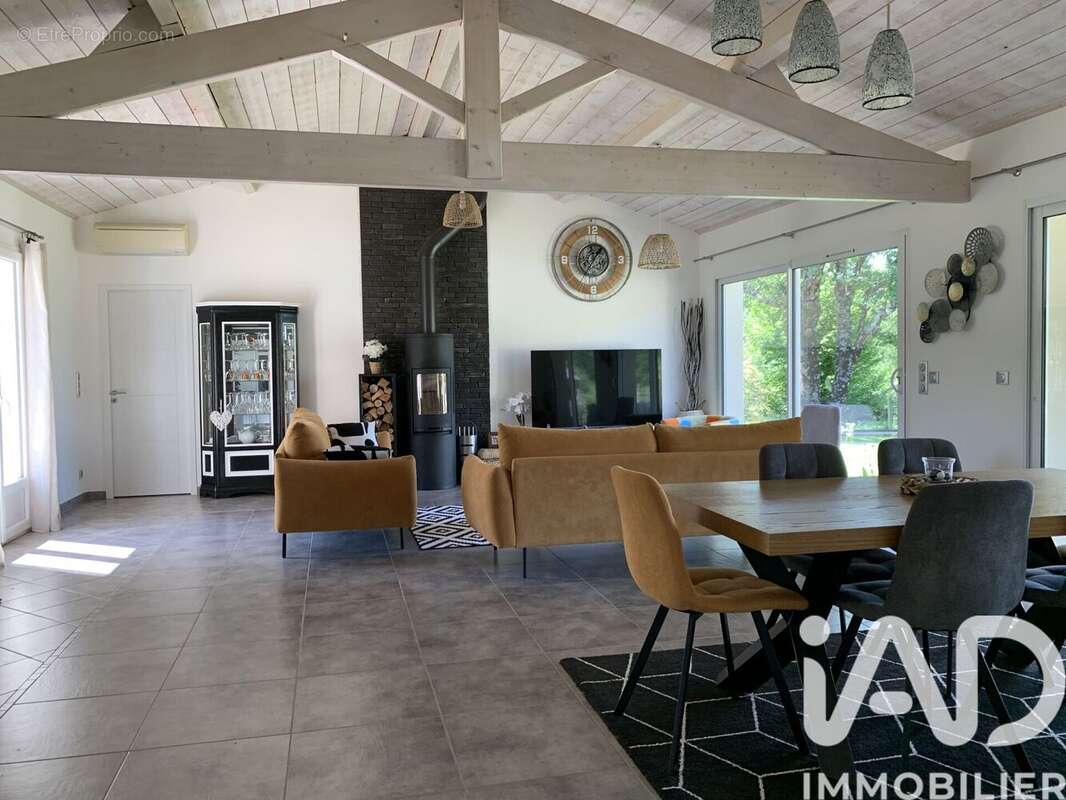Photo 2 - Maison à PRIGONRIEUX