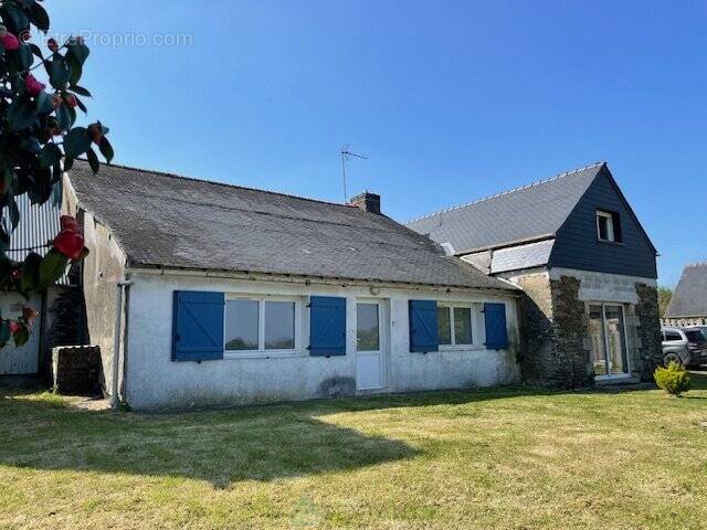 Maison à LAZ