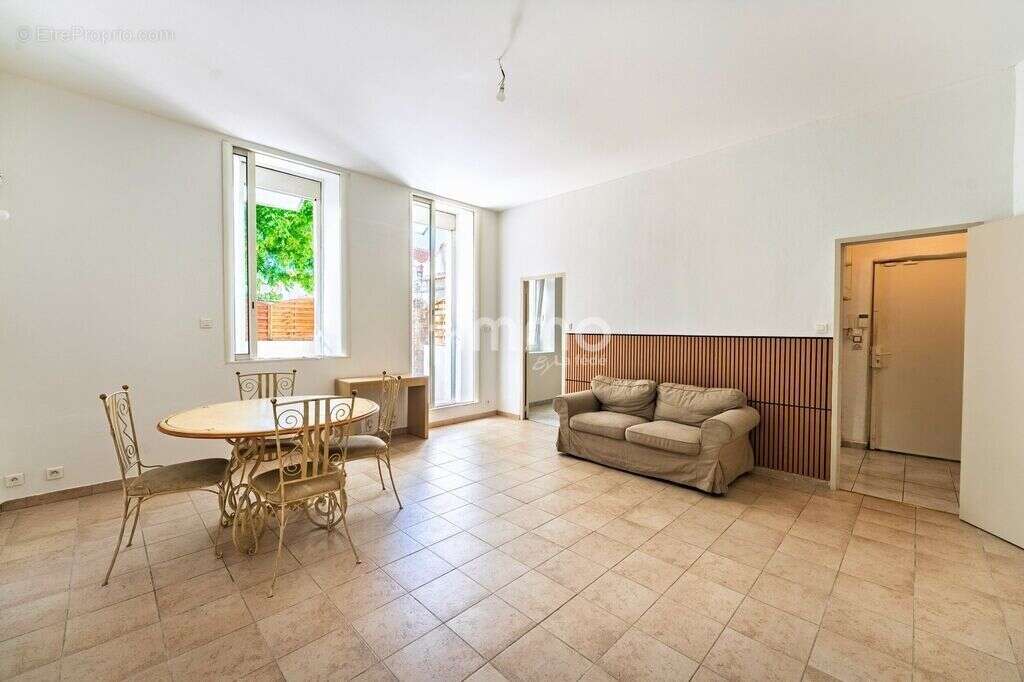 Appartement T3 et sa belle terrasse 13014 - photo 4