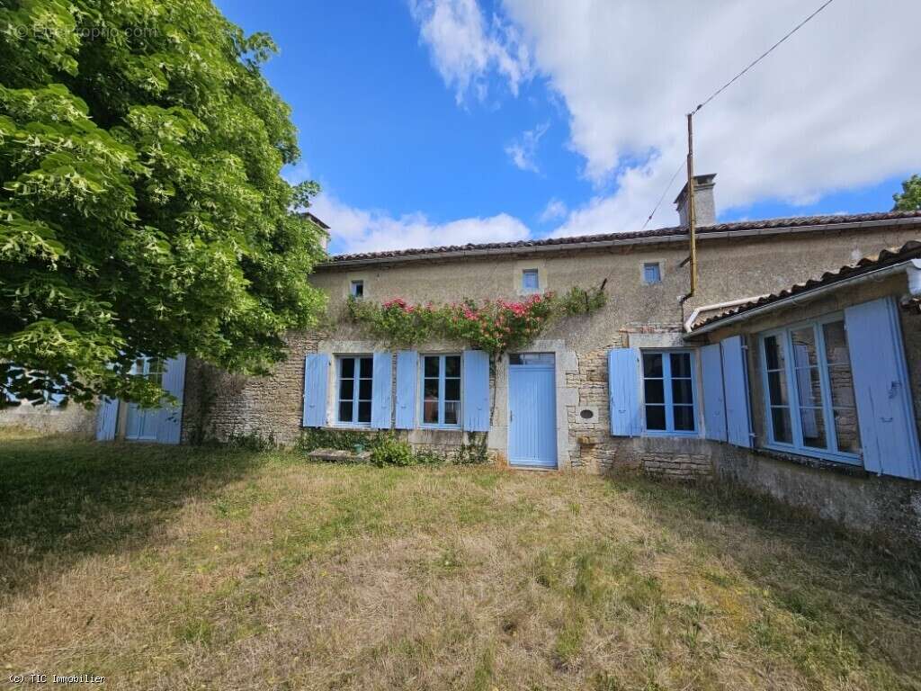 Maison à CHAUNAY
