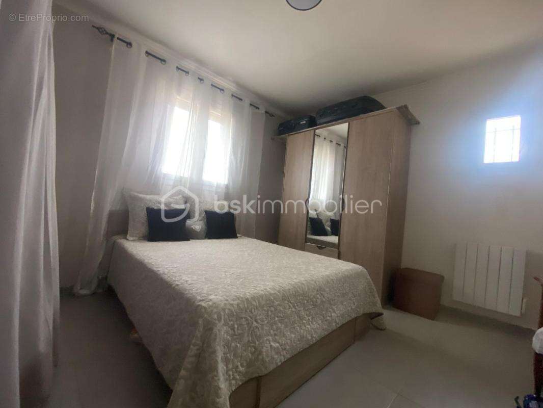 Maison à SAINT-GILLES