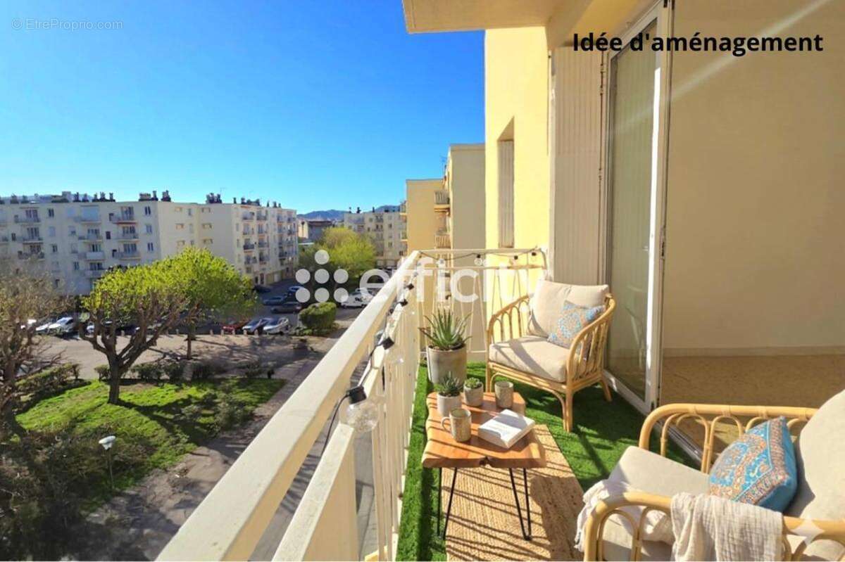 Appartement à MARSEILLE-8E