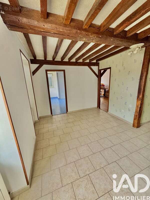 Photo 6 - Maison à CHAMPLOST