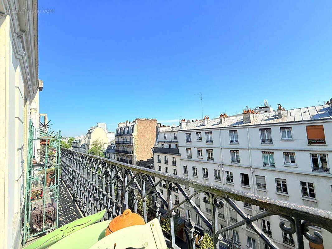 Appartement à PARIS-19E
