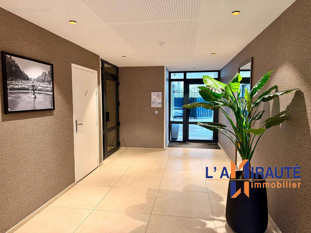 Appartement à MAISONS-LAFFITTE