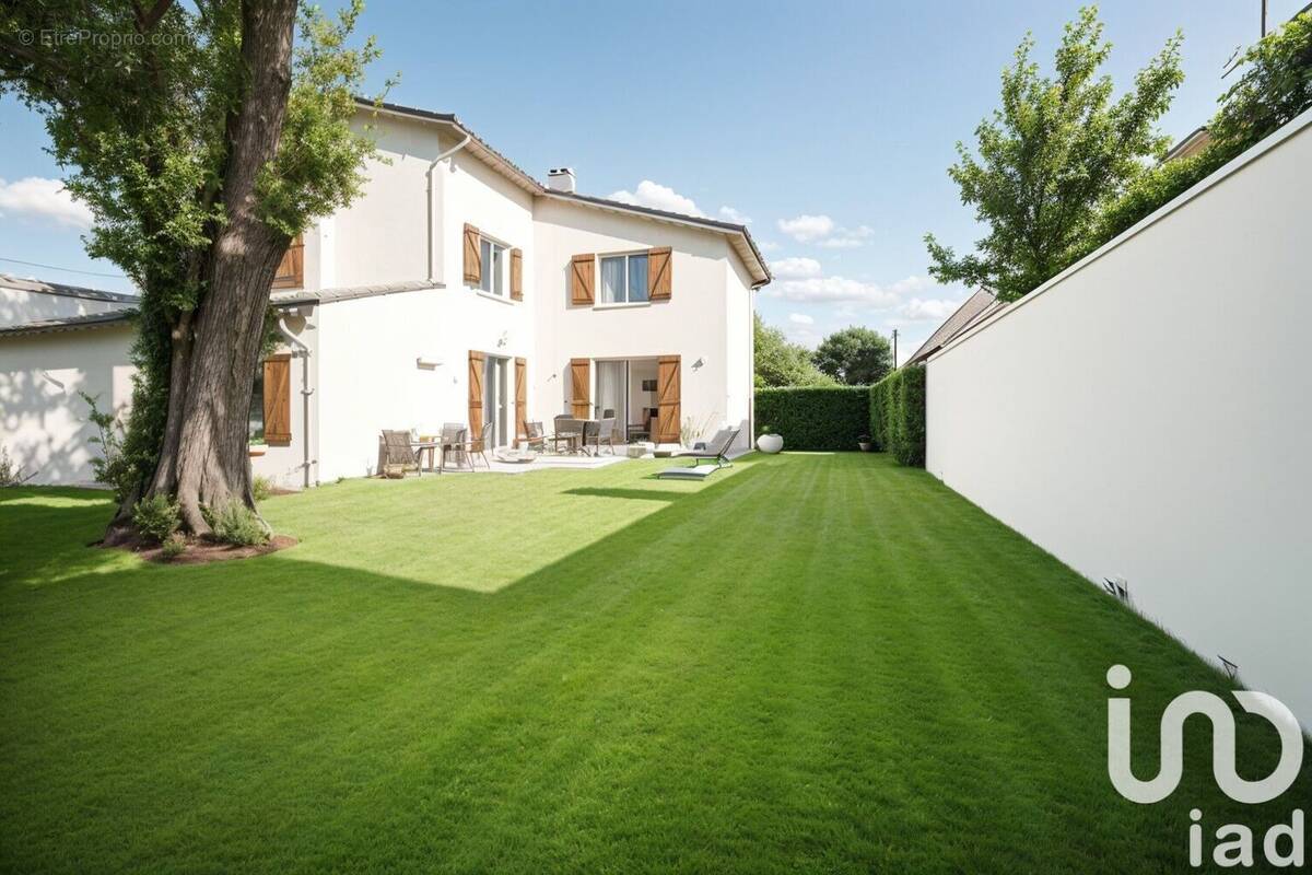 Photo 1 - Maison à CONFLANS-SAINTE-HONORINE