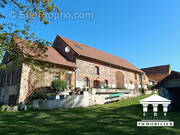 Maison à SAINT-BERAIN-SOUS-SANVIGNES