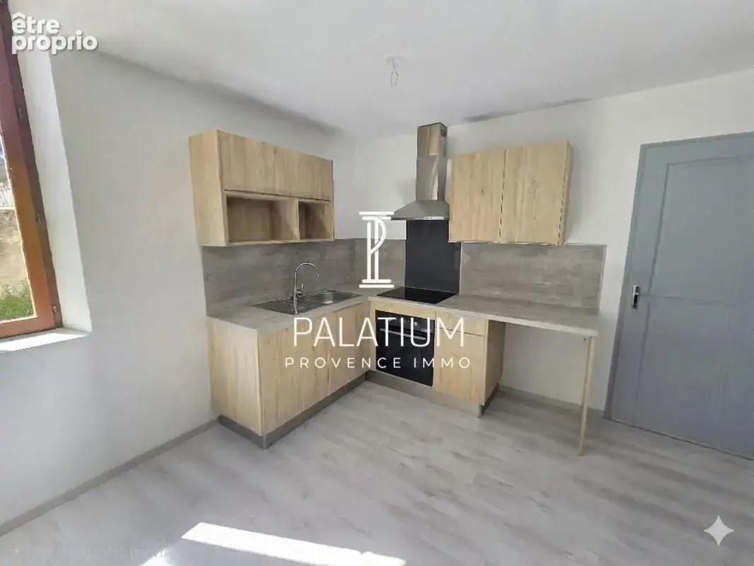 Appartement /Immeuble de Rapport – Riez (04) 400 m² Lots : 5 - photo 2
