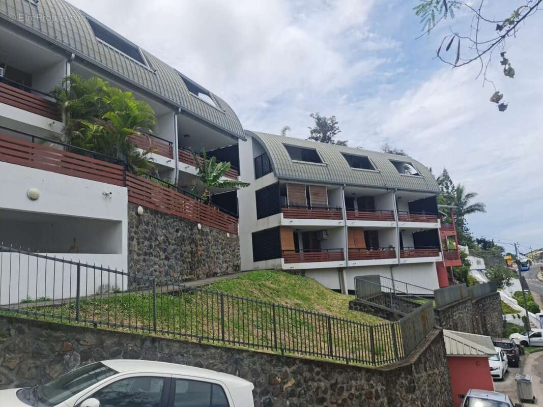 Appartement à SAINT-DENIS
