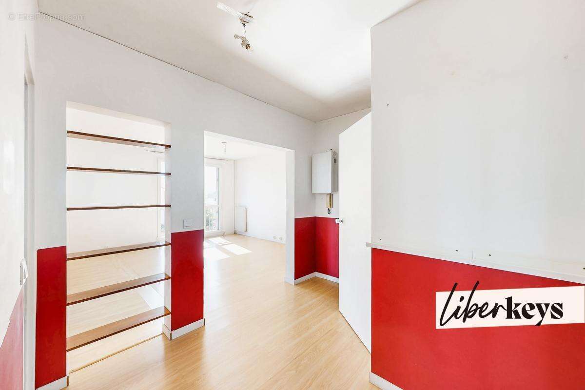 Appartement à IVRY-SUR-SEINE