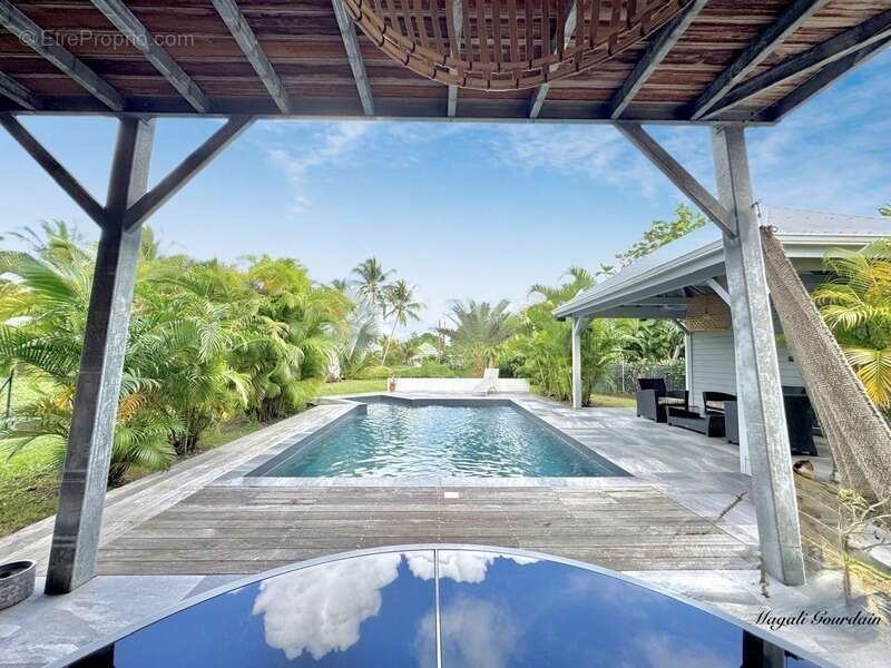 Maison à SAINTE-ANNE