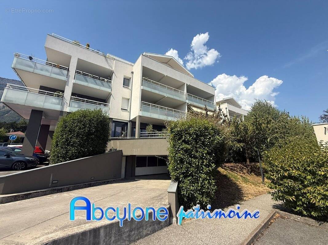 Appartement à MONTBONNOT-SAINT-MARTIN
