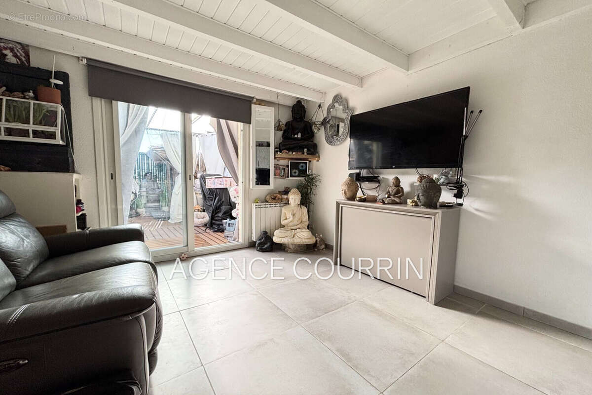 Maison à SAINT-VALLIER-DE-THIEY