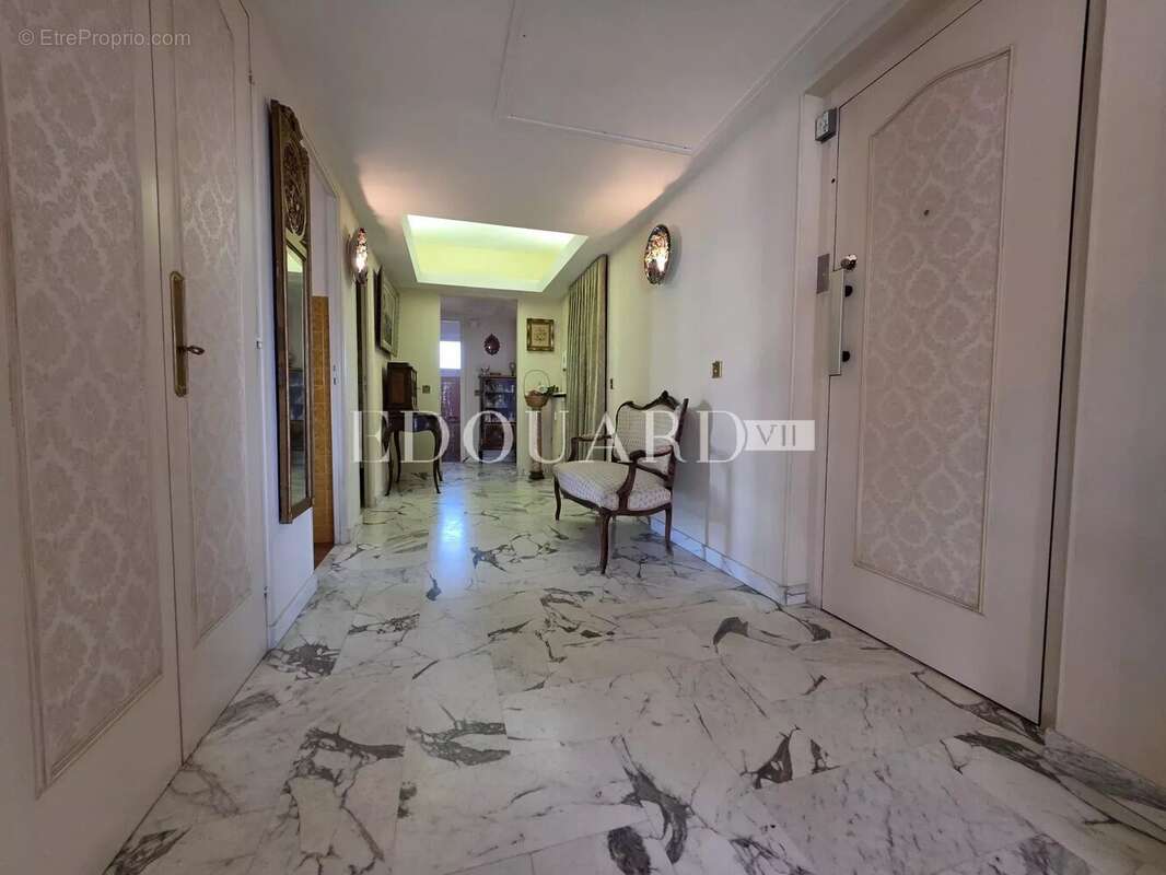 Appartement à MENTON