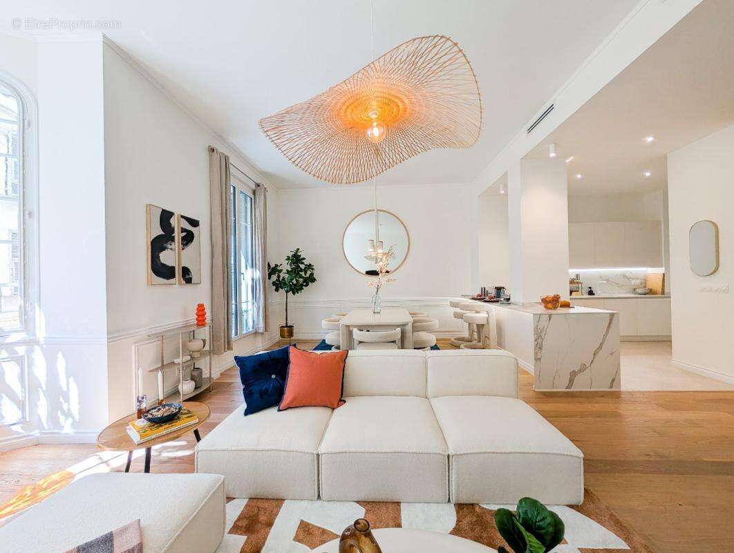 Appartement à AURIBEAU-SUR-SIAGNE