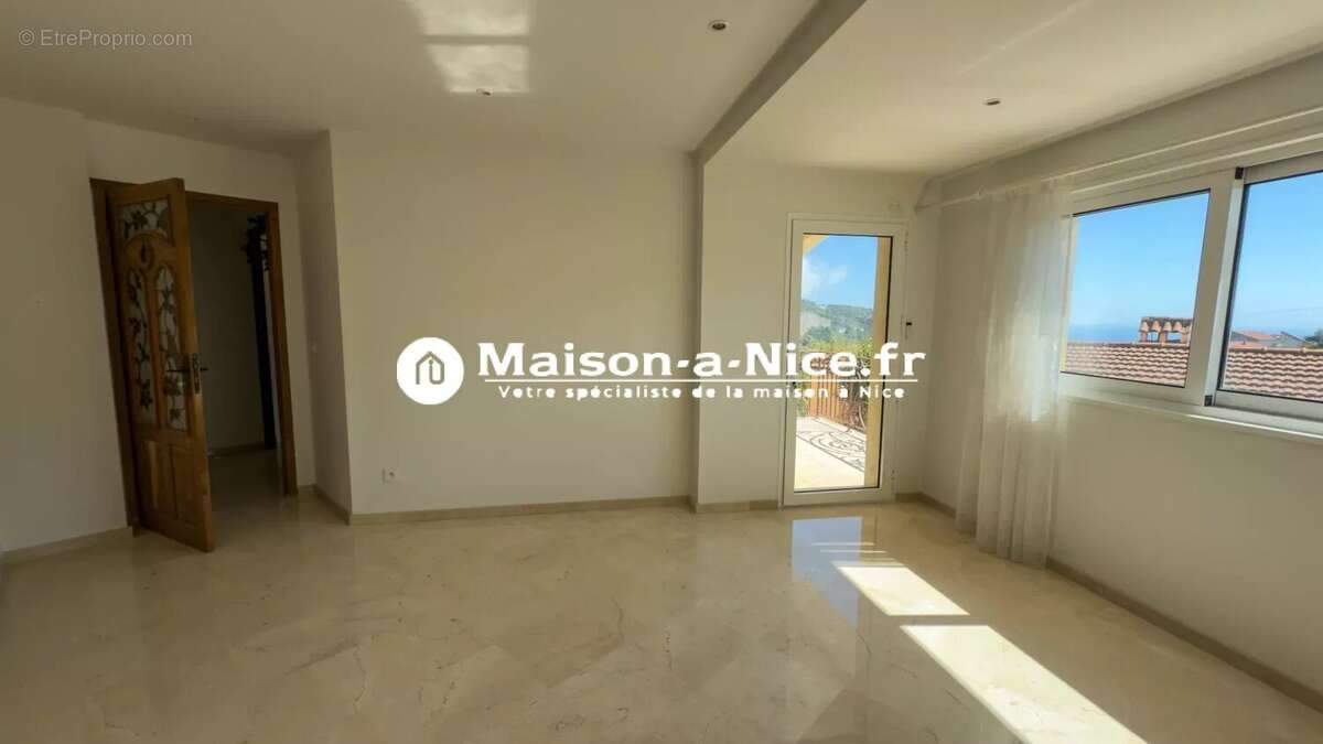 Maison à LA TURBIE